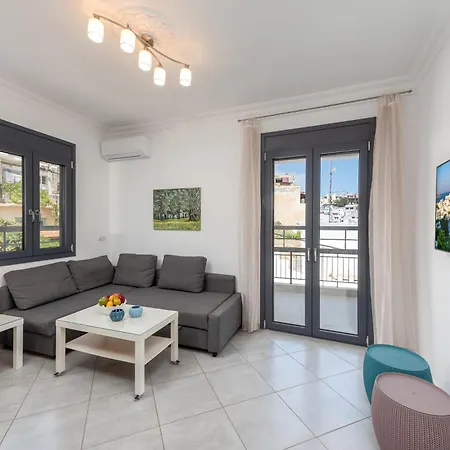 Nikos Apartment *